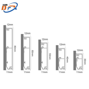 Vente en gros de plinthes souples résistantes <span class=keywords><strong>pour</strong></span> revêtements de sol 4cm Bords droits Alliage d'aluminium moderne Résistant à l'eau - Product Image 5