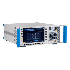 Générateur de signaux CEYEAR 1465C/D/F/H/L : 100 kHz à 67 GHz, puissance 1 W, garantie 1 an, qualité professionnelle OEM/ODM - Product Image 3