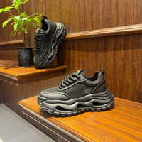 Nouvelles baskets montantes décontractées pour hommes, à lacets, couleur unie, confortables et rehaussantes, tendance automne, polyvalentes