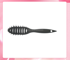 <span class=keywords><strong>Brosse</strong></span> à <span class=keywords><strong>cheveux</strong></span> incurvée pour hommes et femmes longue courte épaisse <span class=keywords><strong>cheveux</strong></span> secs ou humides sans statique et résistant à la chaleur <span class=keywords><strong>brosse</strong></span> à <span class=keywords><strong>cheveux</strong></span> évent - Product Image 4