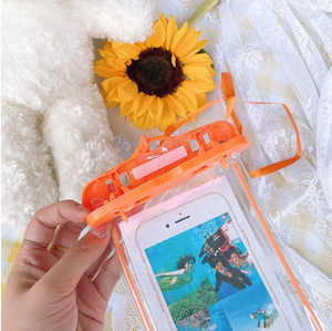 6.5 pouces universel étanche té<span class=keywords><strong>l</strong></span>éphone sac extérieur PVC étanche à <span class=keywords><strong>l</strong></span>'<span class=keywords><strong>eau</strong></span> té<span class=keywords><strong>l</strong></span>éphone portable <span class=keywords><strong>pochette</strong></span> lueur dans <span class=keywords><strong>l</strong></span>'obscurité avec lanière sac - Product Image 2