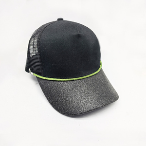 YN Catena Decorativa Staccabile in Metallo con <span class=keywords><strong>12</strong></span> Colori e Charm Bling alla Moda per Cappelli da Baseball in Rete, per Uomo e Donna - Product Image 5