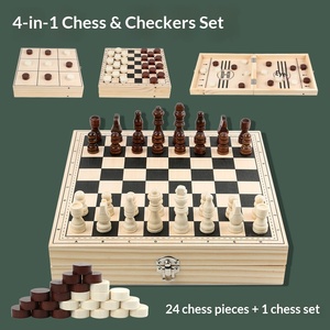Jeu <span class=keywords><strong>de</strong></span> société pliable en <span class=keywords><strong>bois</strong></span> 4-en-1 pour enfants, comprenant un jeu d'échecs, des dames, Tiddly Winks et Tic-Tac-Toe - Product Image 4