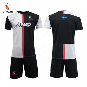 Maglia da calcio personalizzata nel <span class=keywords><strong>campo</strong></span> di calcio - Product Image 1