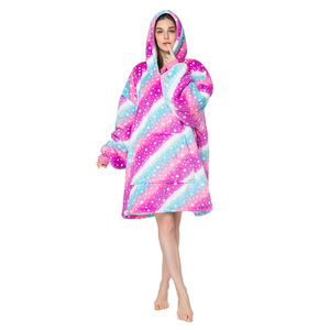 Tie Dye Printed Lazy Clothes Pullover Sudadera con capucha Lazy Sleeping Blanket Outdoor Anti Cold Clothes se puede usar Manta - Product Image 1