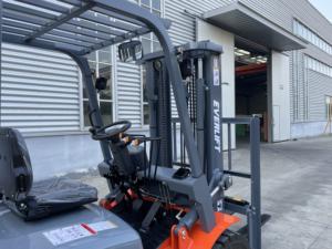 Montacargas de Combustión Interna con Tecnología Equivalente a KOMATSU - Transporte de Equipos de Energía Eólica Directo de Fábrica - Product Image 6