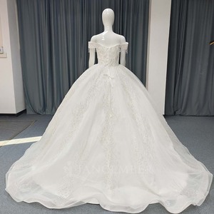 Robes de mariée princesse en dentelle Lsany206, robes de mariée à bretelles fines avec appliques et plis, robes de mariée de bal Jancember - Product Image 4