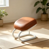 Tabouret de yoga en cuir PU en gros, avec cadre métallique ergonomique pour Pilates, entraînement d'équilibre, soutien postural, usage à domicile, en salle de sport ou en studio