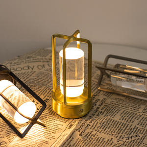 Moderne wiederauf ladbare LED-Tisch lampe aus Metall und Aluminium für das Nachtlicht am Camping im Hotel im Freien mit umwelt freundlichem Design - Product Image 2