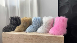 Stivali da <span class=keywords><strong>Neve</strong></span> Invernali Caldi per <span class=keywords><strong>Bambina</strong></span> con Soffice Pelliccia Sintetica per Bambini <span class=keywords><strong>Scarpe</strong></span> Pelose Basse Antiscivolo di Lusso - Product Image 2