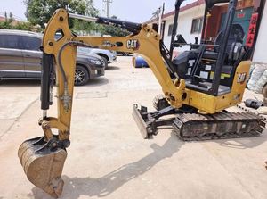 Miniexcavadora CAT 301.5 Usada de 1.5 Toneladas |   Excavadora Compacta con Certificación CE y Motor Original Caterpillar - Product Image 5