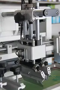 Semi-automatica singolo colore serigrafia macchina servomotori stampante schermo per impianti di produzione