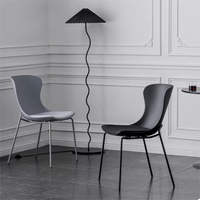 Chaise de salle à manger moderne nordique sans accoudoirs, beige, avec pieds en métal, pour restaurant et café, vente en gros directe usine