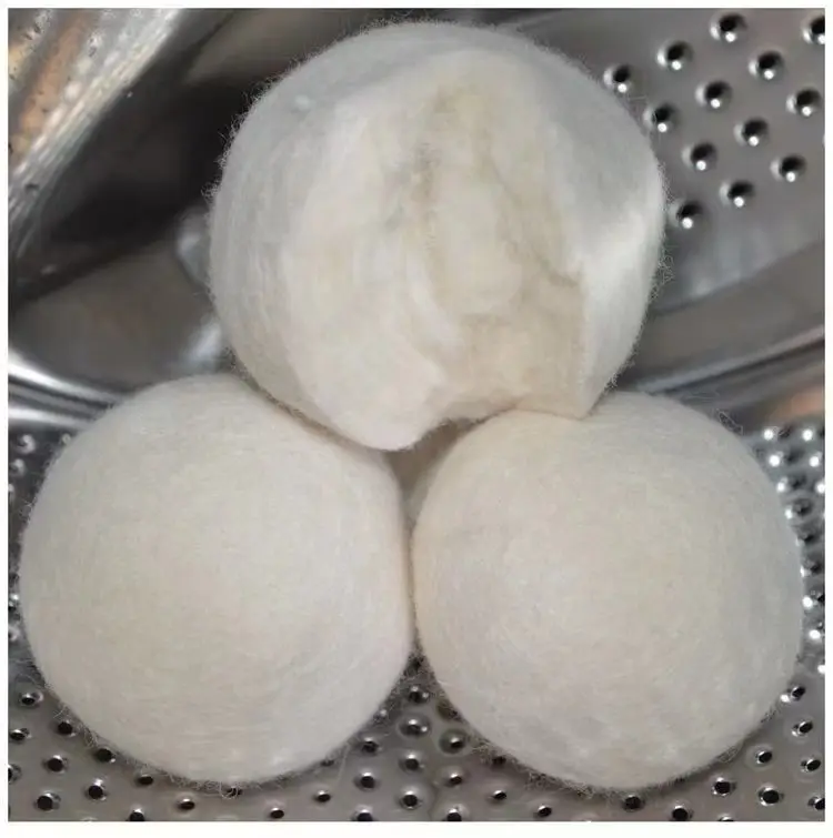 Eco-friendly organic Premium Reusable Natural Fabric Softener 100% New Zealand Wool dry balls