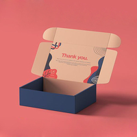 Boîte d'emballage recyclable ondulée avec logo personnalisé Boîte de papier de parfum pliable pour hommes et femmes