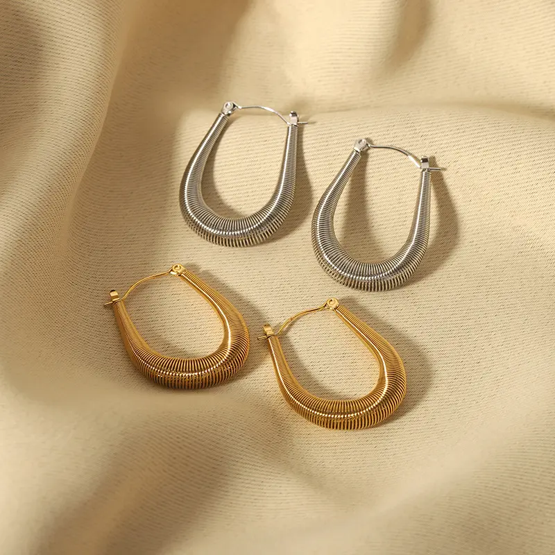 Fashion Hypoallergenic Gold Plated Stainless Steel Hoop Earrings Waterproof Hollow U Huggie Earrings boucle doreille bijoux