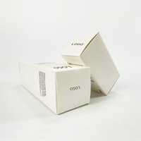 Boîte en carton rigide de luxe personnalisée en matériaux recyclés pour l'emballage de produits cosmétiques et de soins de la peau, revêtement UV, boîte blanche de haute qualité
