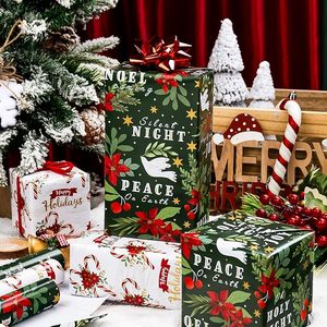 Papier cadeau de Noël Papier cadeau pour les fêtes Papier cadeau vert et blanc Papier cadeau enduit avec feuille d'or - Product Image 1