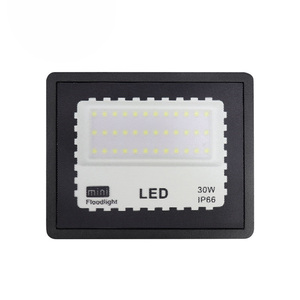 Proyector de fondo 6500K impermeable IP66 duradero 180 grados comercial <span class=keywords><strong>Mini</strong></span> <span class=keywords><strong>estadio</strong></span> de fútbol de tierra que entrega reflector Led - Product Image 3