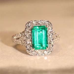 Anello vintage con smeraldo quadrato per donna, elegante gioiello da anniversario - Product Image 6