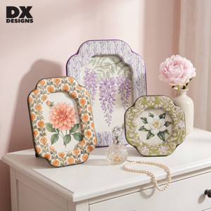 Marco de Fotos Acolchado con Borde Festoneado y Estampado Floral de DX Designs, <span class=keywords><strong>para</strong></span> Fotos de 4x4, 4x6, 5x7, 8x10 Pulgadas, Decoración de Escritorio o Mesa - Product Image 5