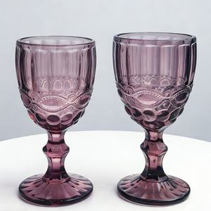 Calici in Vetro Colorato Goffrato <span class=keywords><strong>Vintage</strong></span>, <span class=keywords><strong>Bicchieri</strong></span> da Vino Classici a Forma di Diamante Multicolore 250-350ml per Casa, Feste e Matrimoni - Product Image 6