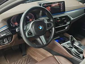 BMW <span class=keywords><strong>Serie</strong></span> 5 Sport 2024, Veicolo a Benzina di Nuova Generazione, Berlina Media-Grande 2WD, Modello BMW <span class=keywords><strong>Serie</strong></span> 5 - Product Image 3