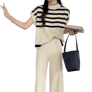 Женский Трикотажный жилет в полоску - Product Image 5