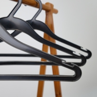 Bestseller Premium Lightweight Plastic Hanger Optimale Organisation Kleidung Hosen Rack Hochwertige Haltbarkeit Living Single