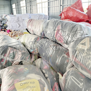 กระเป๋านักเรียนมือสองสไตล์เกาหลีแบบไม่เป็นทางการ - Product Image 1