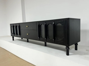 Meuble TV de salon en bois massif, style rétro mi-siècle, avec portes à panneaux surélevés et centre de divertissement à rabat - Product Image 6