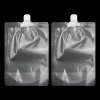Nouvelle pochette à bec de compote de fruits transparente à venir pour le remplissage d'eau et le bouchage du sac de gelée en plastique