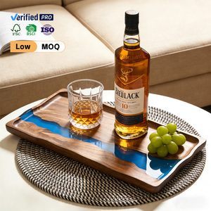 Nouveaux produits en gros très demandés : Plateau irrégulier créatif en bois massif et résine époxy, idéal pour la décoration <span class=keywords><strong>de</strong></span> la maison, <span class=keywords><strong>de</strong></span> la cuisine et des fêtes. - Product Image 5