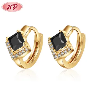 Wholesale Jewelry Supplier Vintage Geometry Crystal Pink Cz 18K Gold Women Earring Huggie Jewelry For Christmas