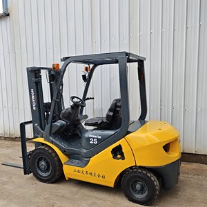 중고 일본 엔진 포크리프트 카레티야 엘레바도라 2톤 2.5톤 3톤 3.5톤 코마츠 디젤 포크리프트 판매 가격 - Product Image 4