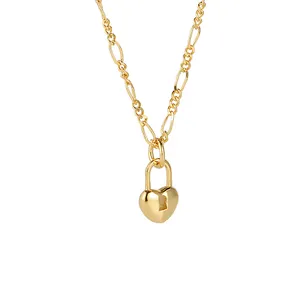 Sıcak öğe 925 ayar gümüş Figaro zincir 18K altın narin kalp kilit kolye kolye kadınlar