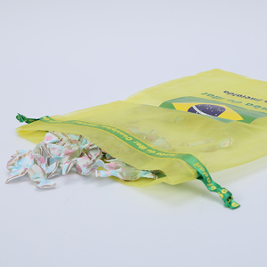 Sac à chaussures en organza personnalisé avec cordon de serrage pour mariage, grand format / pochette en organza - Product Image 6