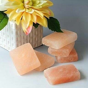 Bain détoxifiant et chaussettes de massage au sel rose de l'Himalaya naturel avec des matériaux biologiques, forme de pierre réelle, technique ronde - Product Image 1