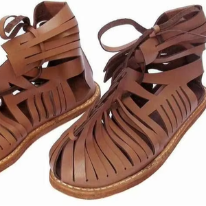 Sandalias romanas medievales duraderas 300 Spartan King Leonidas Caligae calzado marrón Construcción de cuero de ajuste cómodo - Product Image 1