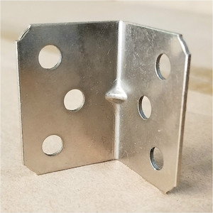 Support d'angle en fer 3715 5 mm zingué pour armoires, tables, chaises, portes, fenêtres - Product Image 2