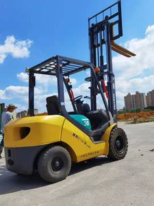 Small <b>Forklift</b> Used Komatsu 30 Diesel 3 Ton <b>Forklift</b> Japan Warehouse Lifting Machine Cargo Secondhand Komatsu 30 20 <b>Forklift</b> - Product Image 4