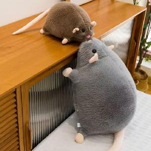 Boneka Tikus Lucu 3 Warna, Realistis, Lembut, Bulu Halus, Boneka Tikus Merangkak, Bantal Lempar Nyaman, Perlengkapan Permainan Lucu, Hewan Peliharaan Meja - Product Image 3