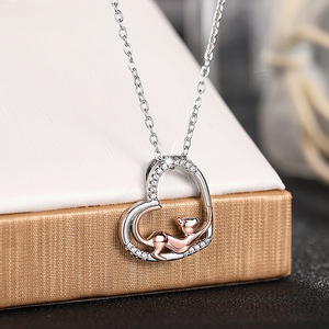 Collana da Donna Bicolore con Ciondolo a Cuore e Gatto, Catena Elastica per Clavicola, Gioielli di Moda Quotidiana - Product Image 5