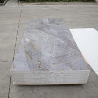 Panneau mural en PVC ignifuge étanche 1220*2600*3MM pour une utilisation de divertissement et décoration intérieure de maison