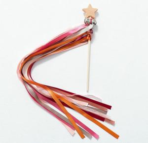 Baguette de fée avec rubans ornés d'étoiles de cloche Baguettes magiques en bois Rainbow Streamer <span class=keywords><strong>Baton</strong></span> Stick Twirling Holiday Party Favors - Product Image 6