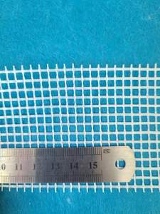 Nhà máy cung cấp 5*5 4x4 kiềm kháng sợi thủy tinh xếp li lưới kiềm kháng tường thạch cao Net sợi thủy tinh lưới - Product Image 2