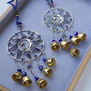 Blue Evil Eyes Metal Wind Chime <span class=keywords><strong>Wall</strong></span> Hanging Blue Sun e Moon Window Chime Devil Blue Eye para decoração de casa - Product Image 3