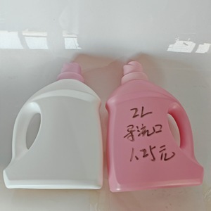 ขวดน้ำยาซักผ้าขนาด 2 ลิตร พร้อมหัวจ่ายแบบขายส่ง, ถังบรรจุภัณฑ์สารเคมีขนาดใหญ่สำหรับใช้ในชีวิตประจำวัน, น้ำยาซักผ้าขนาด 2 ลิตร - Product Image 2
