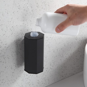Dispensador de Jabón Líquido Moderno de Acero Inoxidable, Octagonal y de Pared - Product Image 3
