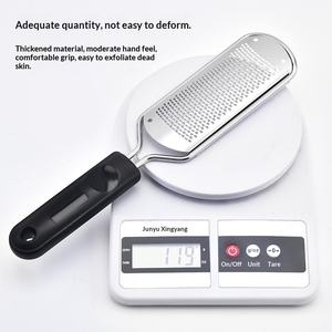 Râpe à pieds rectangulaire en acier inoxydable, outil de gommage pour éliminer les peaux mortes et les callosités, lavable - Product Image 5